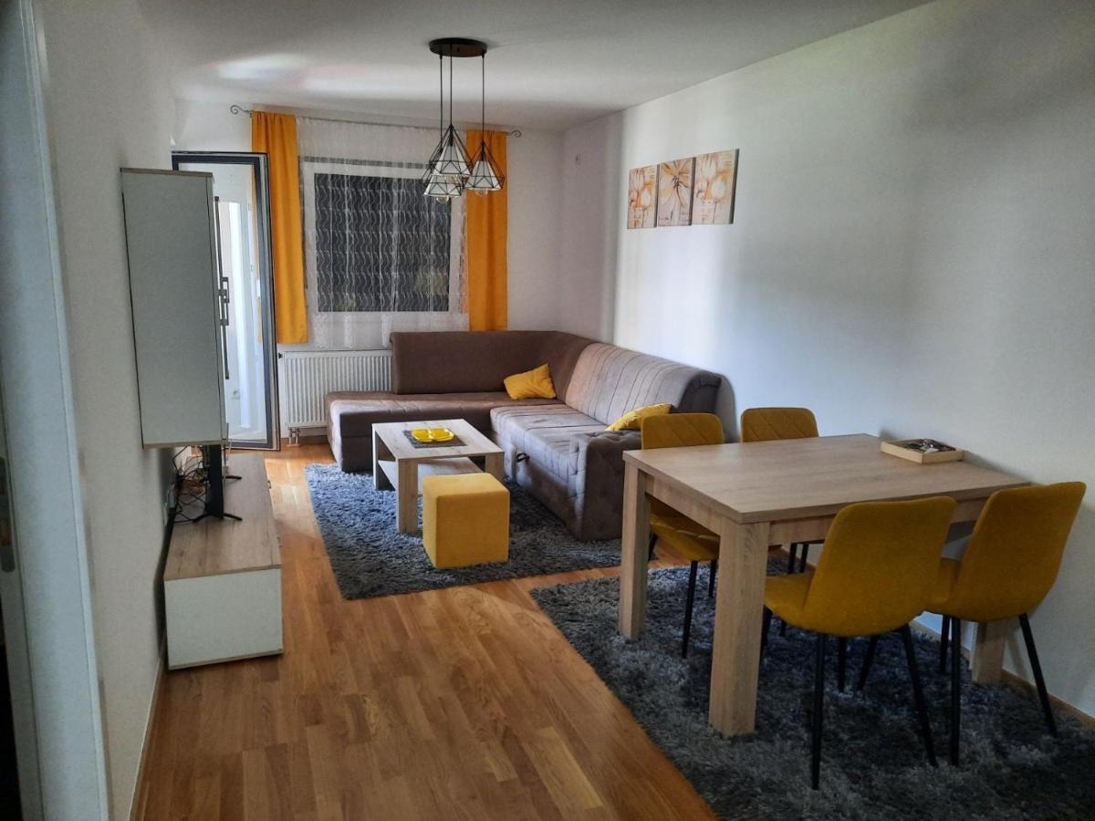 Apartman Bulevar Doboj Esterno foto